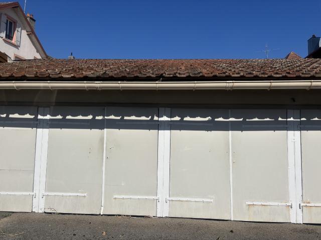 Garage location à Centre, Audincourt