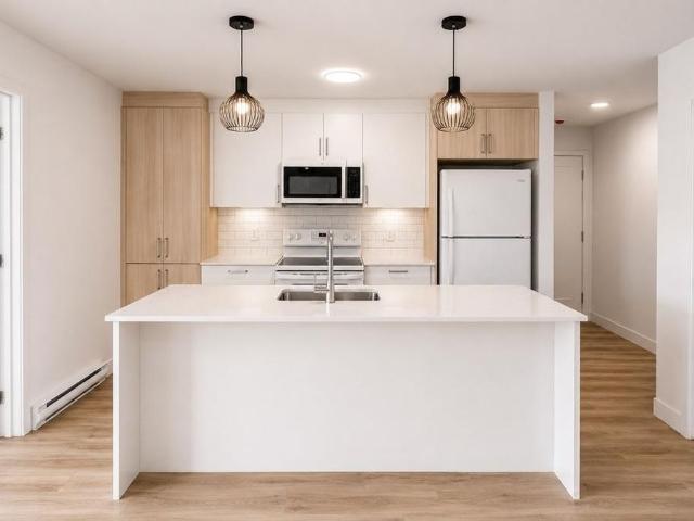 Apartment for rent in La Haute-yamaska, Quebec