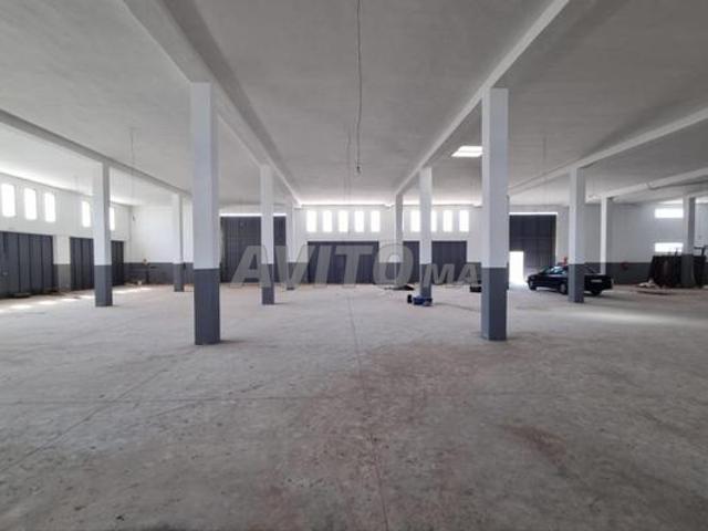 Local commercial location à Rbat