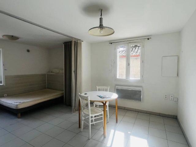 Studio location à L'Hauture, Arles