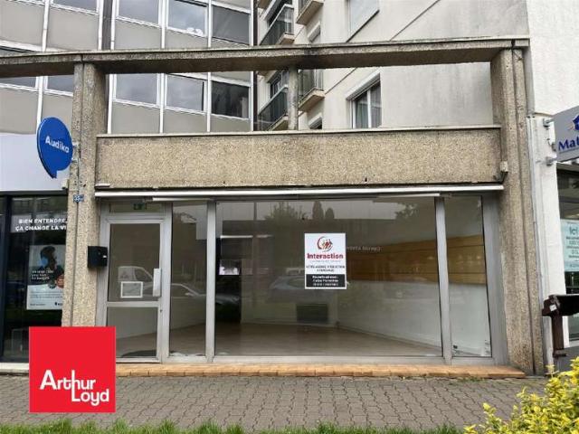 Local Commercial location à Chartres, Eure-et-Loir