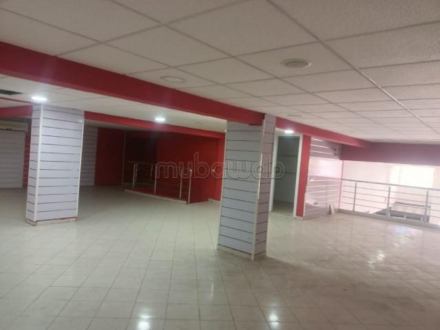 Local commercial location à Anfa, Gharb-Chrarda-Beni Hssen