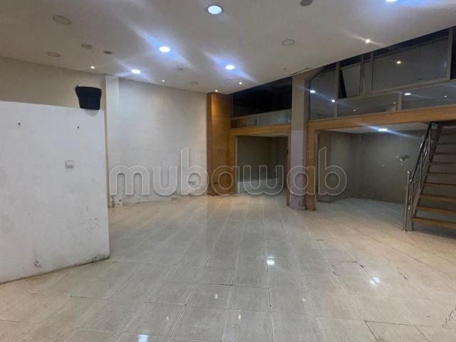 Local commercial vente à Anfa, Gharb-Chrarda-Beni Hssen
