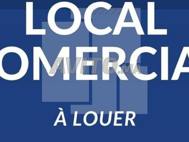 Local commercial location à Centre Ville