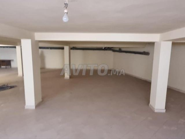 Local commercial location à Rbat