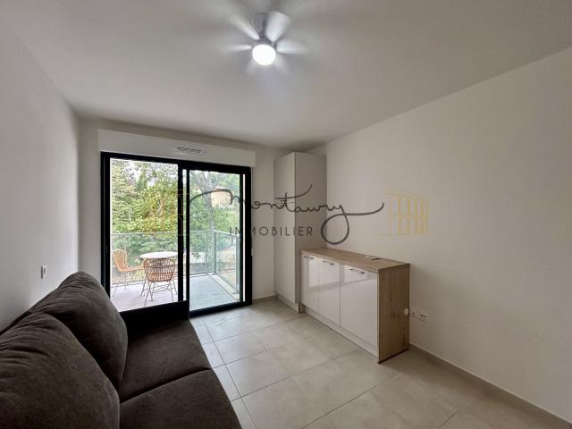 Studio location à Nîmes