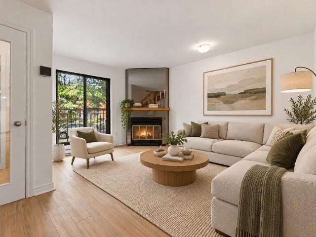 House for rent in Ville-Marie, Montréal
