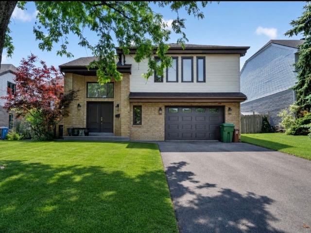 House for rent in Kirkland, Montréal (région administrative)