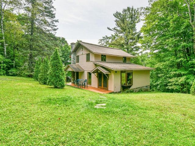 House for rent in Laurentides, Quebec