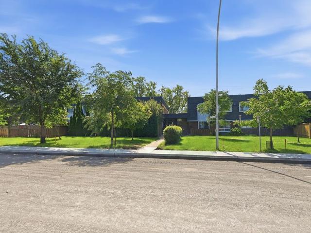 House for rent in Dollard-des-ormeaux, Quebec