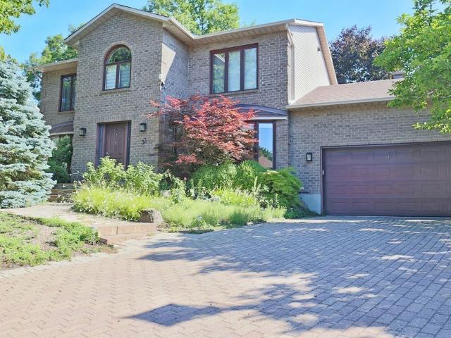 House for rent in Kirkland, Quebec