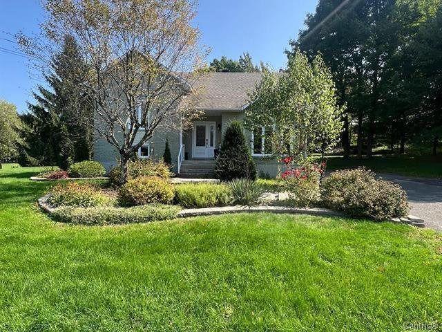 House for rent in La Haute-yamaska, Quebec