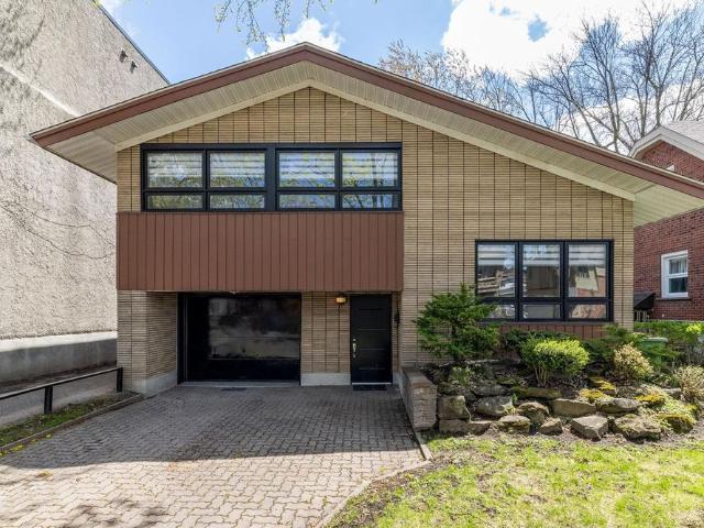 House for rent in Mont-royal, Quebec