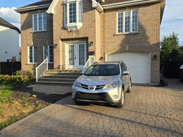 House for rent in Les Moulins, Quebec