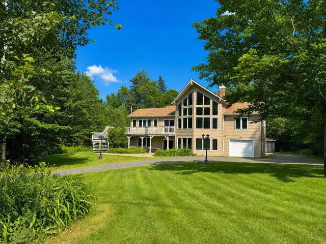 House for rent in Laurentides, Quebec