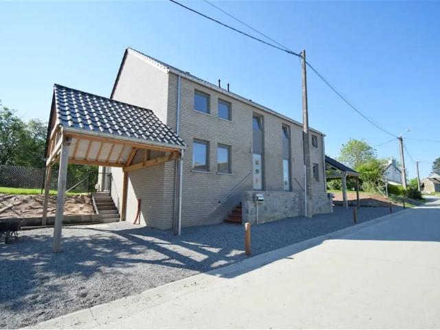 Maison location à Borsu, Clavier