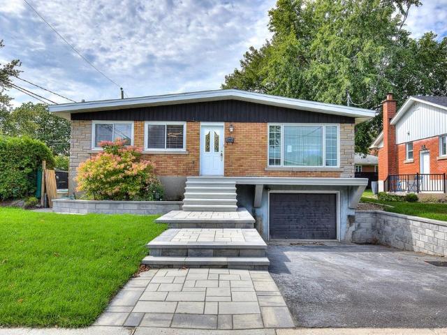 House for rent in Laval-des-Rapides, Laval (région administrative)