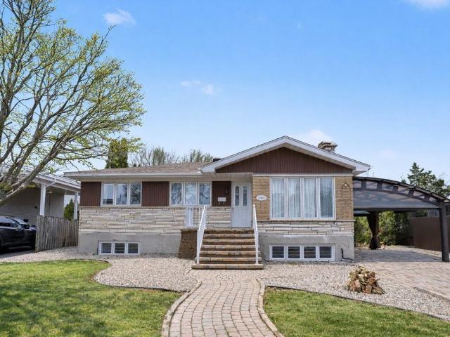House for rent in Chomedey, Quebec