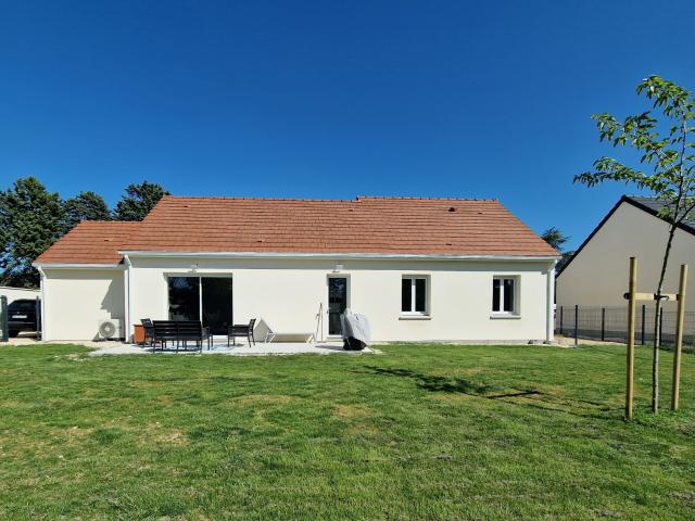 Maison location à Saint-Martin-d'Abbat, Loiret