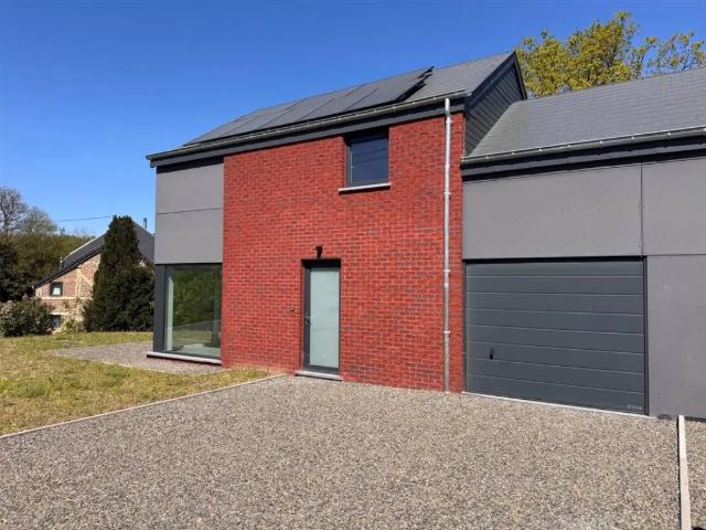 Maison location à Bende, Wallonie