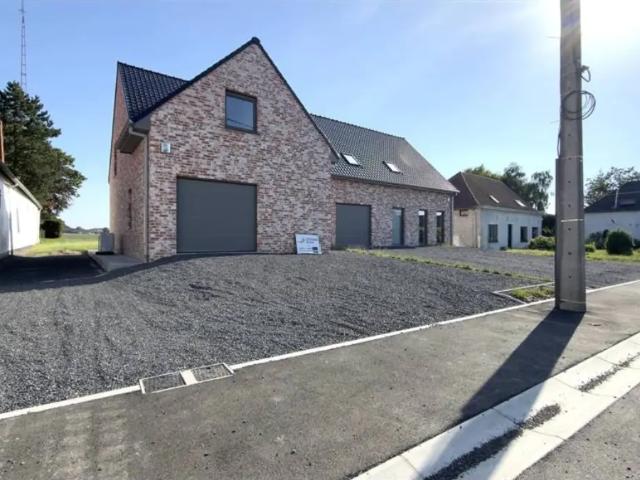Maison location à Brunehaut, Wallonie