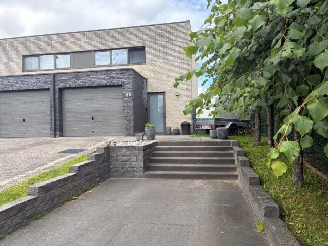 Maison location à Hoeselt, Limburg