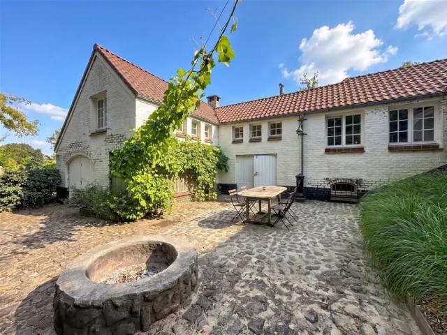 Maison location à Lasne, Wallonie
