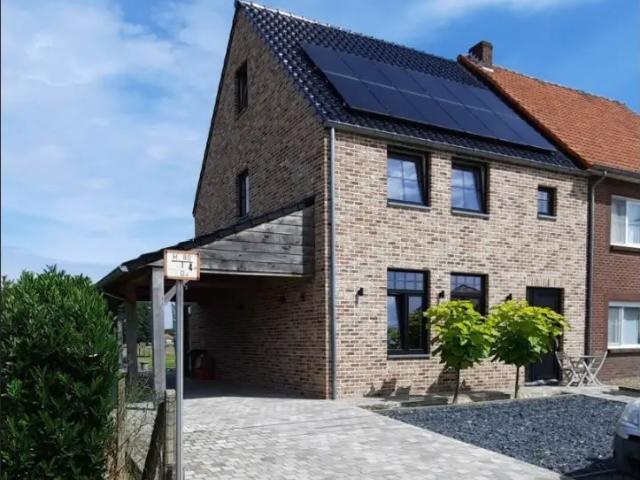 Maison location à Maaseik, Limburg