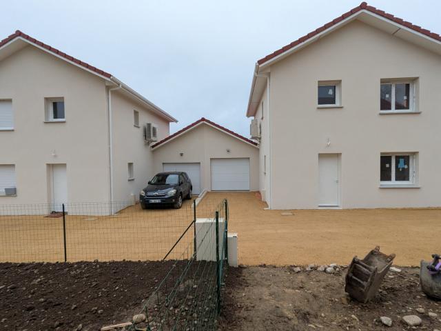 Maison location à La Tour-du-Pin, Flachères