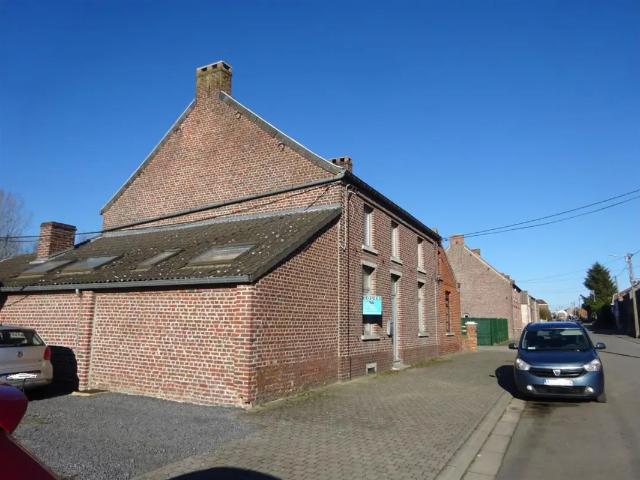 Maison location à Saint-Denis, Mons