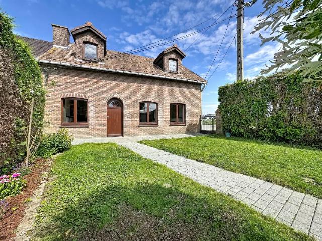 Maison location à Pecq, Wallonie