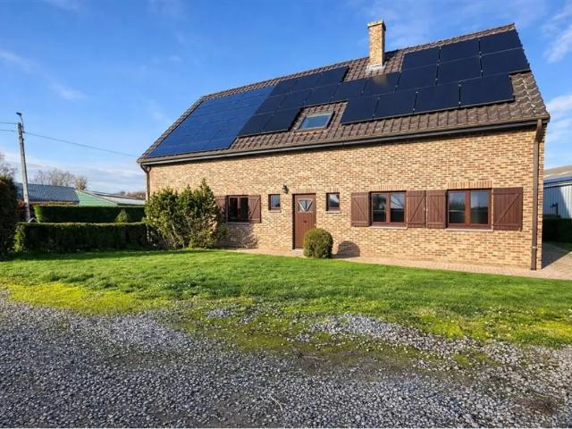 Maison location à Reves, Wallonie