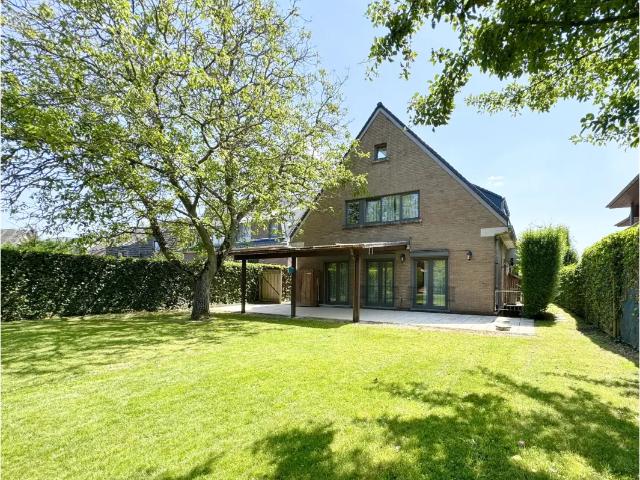 Maison location à Woluwe-saint-etienne, Brabant
