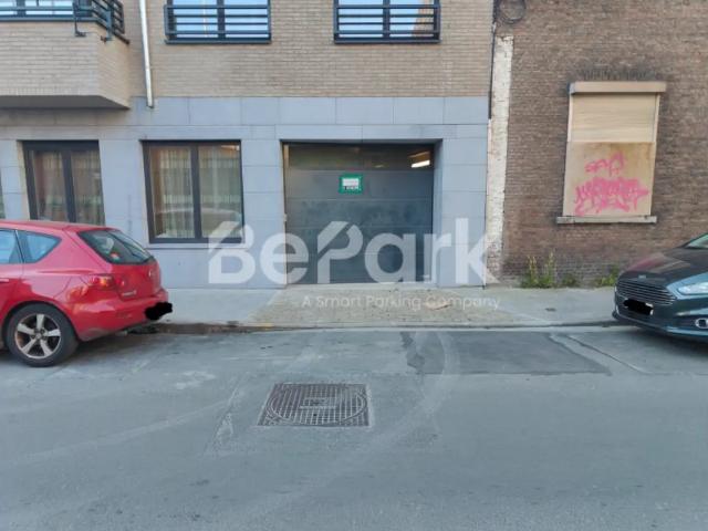 Garage location à Anderlecht, Bruxelles