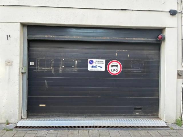Garage location à Antwerpen
