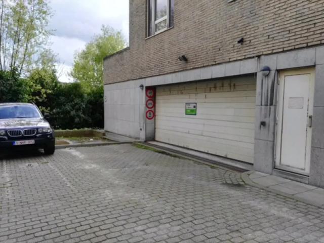 Garage location à Oudergem, Bruxelles