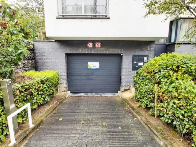 Garage location à Oudergem, Bruxelles
