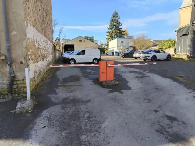 Garage location à Genappe, Wallonie