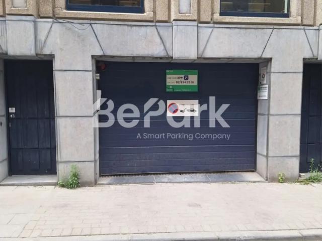 Garage location à Brussel, Bruxelles