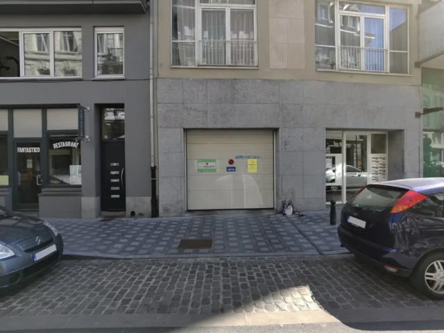Garage location à Brussel, Bruxelles
