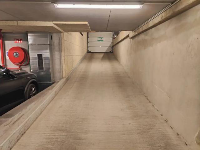 Garage location à Brussel, Bruxelles