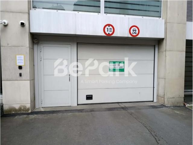 Garage location à Brussel, Bruxelles