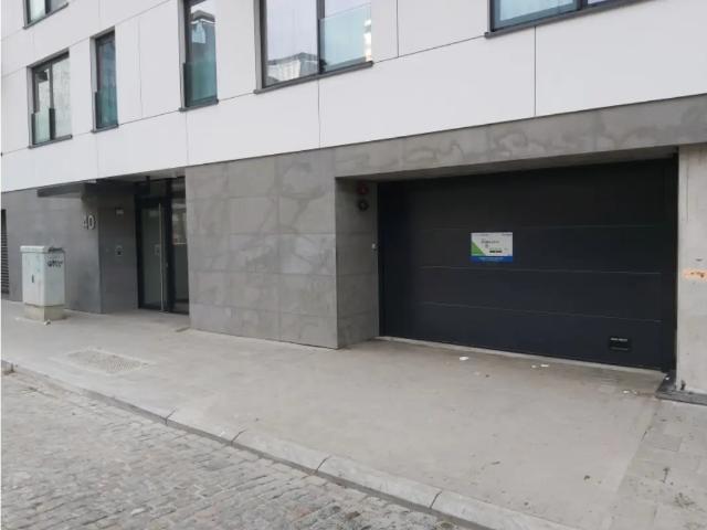 Garage location à Brussel, Bruxelles