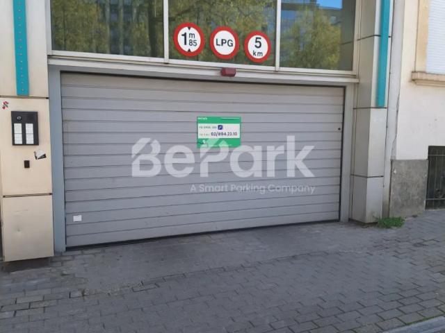 Garage location à Brussel, Bruxelles