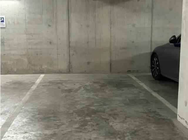 Garage location à Brussel, Bruxelles