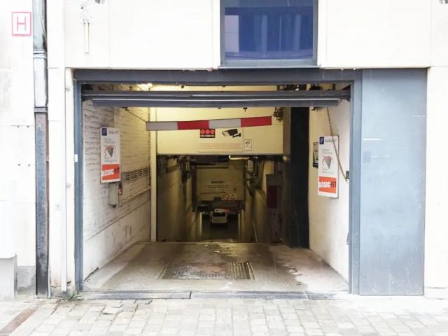 Garage location à Brussel, Bruxelles