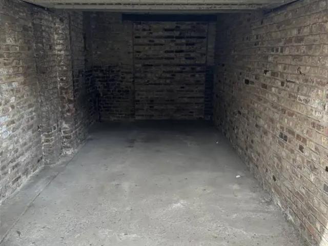 Garage location à Châtelet, Wallonie
