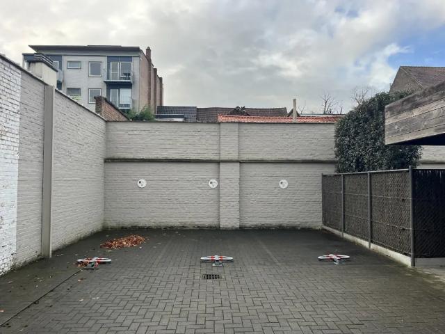 Garage location à Courtrai, West-Vlaanderen
