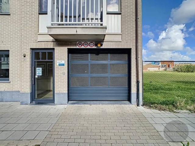 Garage location à Brugge, West-Vlaanderen
