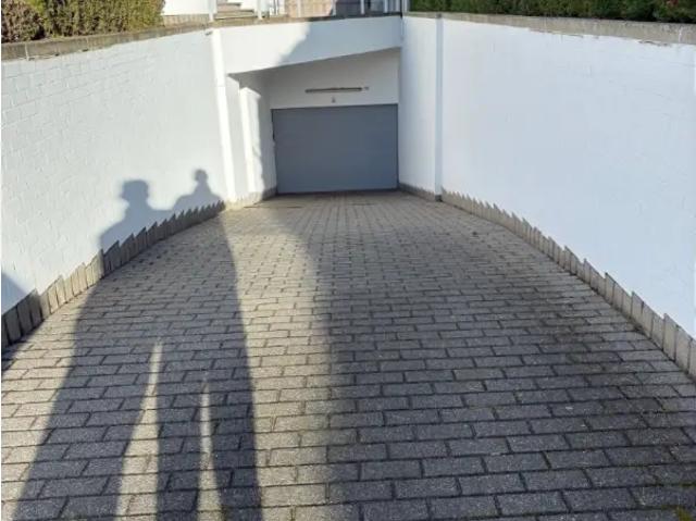Garage location à Knokke-heist, West-Vlaanderen
